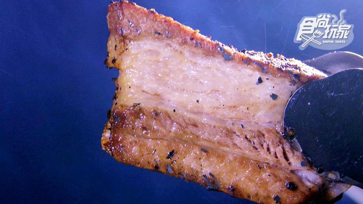 歐式度假木屋好夢幻！住「塵外套房」還可以吃海陸BBQ