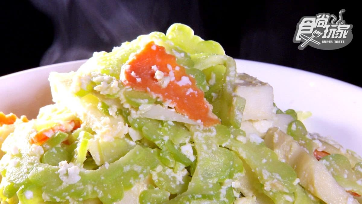 邊看電影邊吃創意客家菜！春捲皮包「客家小炒」，「梅干扣肉」變漢堡