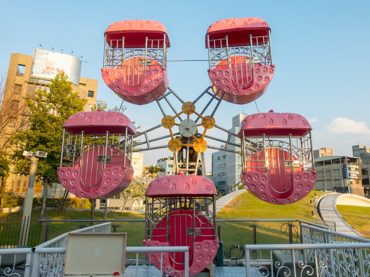發現「粉紅遊樂園」！最新一日攻略「綠園道」11處打卡點