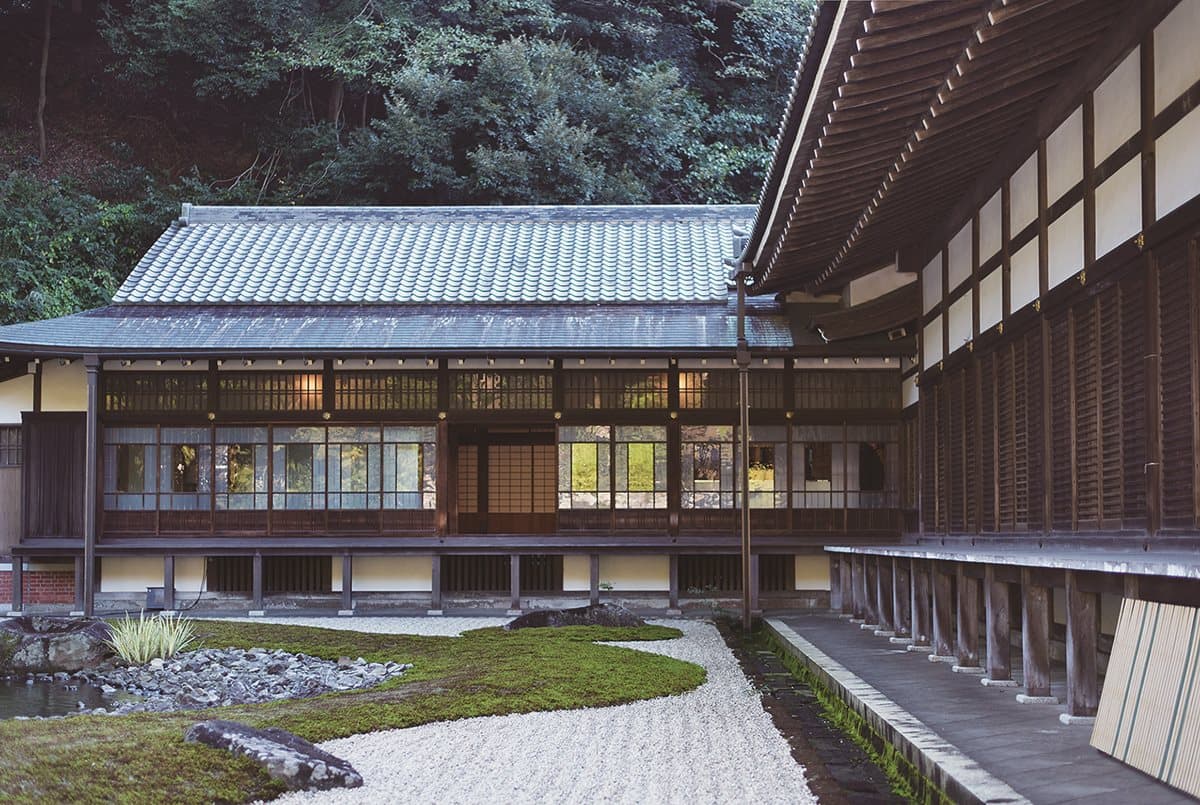 抬頭見森林、禪寺藏甜點 鎌倉「絕美景觀咖啡」必去這4家 抬頭見森林、禪寺藏甜點 鎌倉「絕美景觀咖啡」必去這4家
