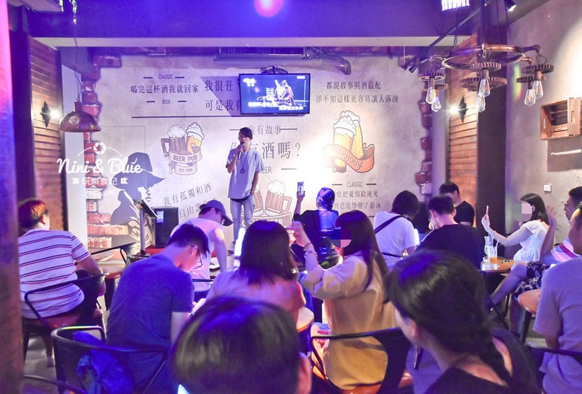 星光大道自己上！把KTV搬到餐酒館　用餐就可免費唱 