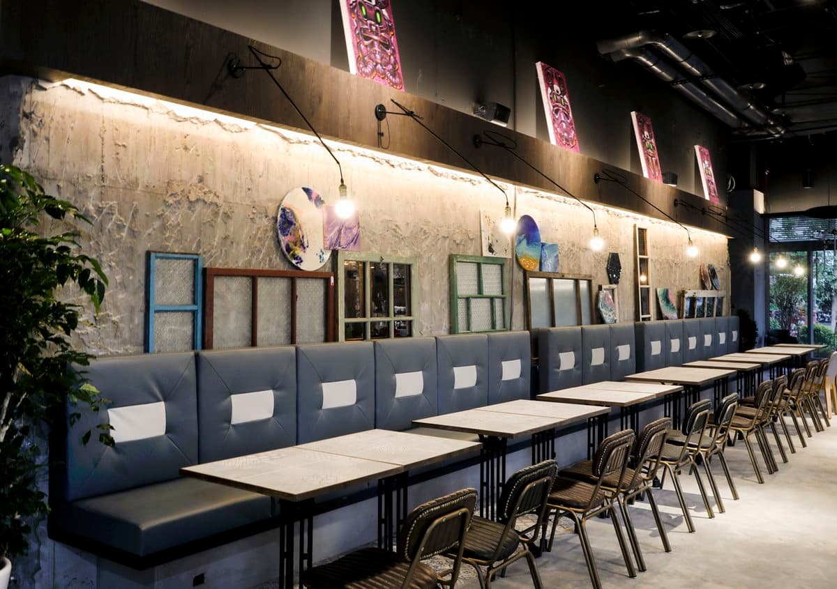 【新開店】全台唯一！刈包夾牛小排  這餐廳一次嚐遍8國特色小吃