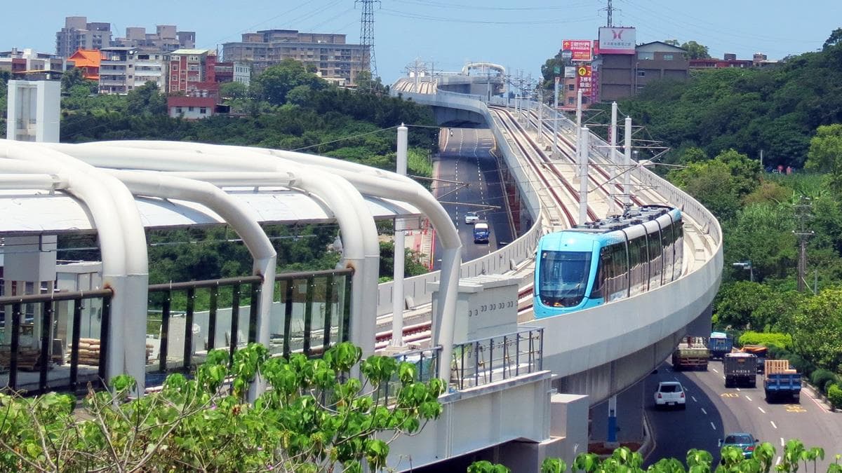 有免費搭乘！淡海輕軌通車了「路線圖、票價」先報你知 