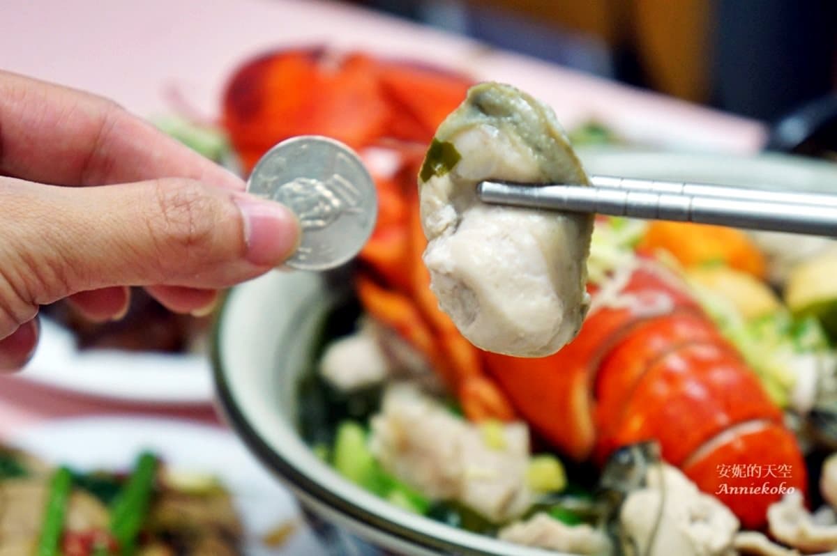 新竹超人氣小吃「波霸滷肉飯」「超狂龍蝦粥」 吃過的才是老饕