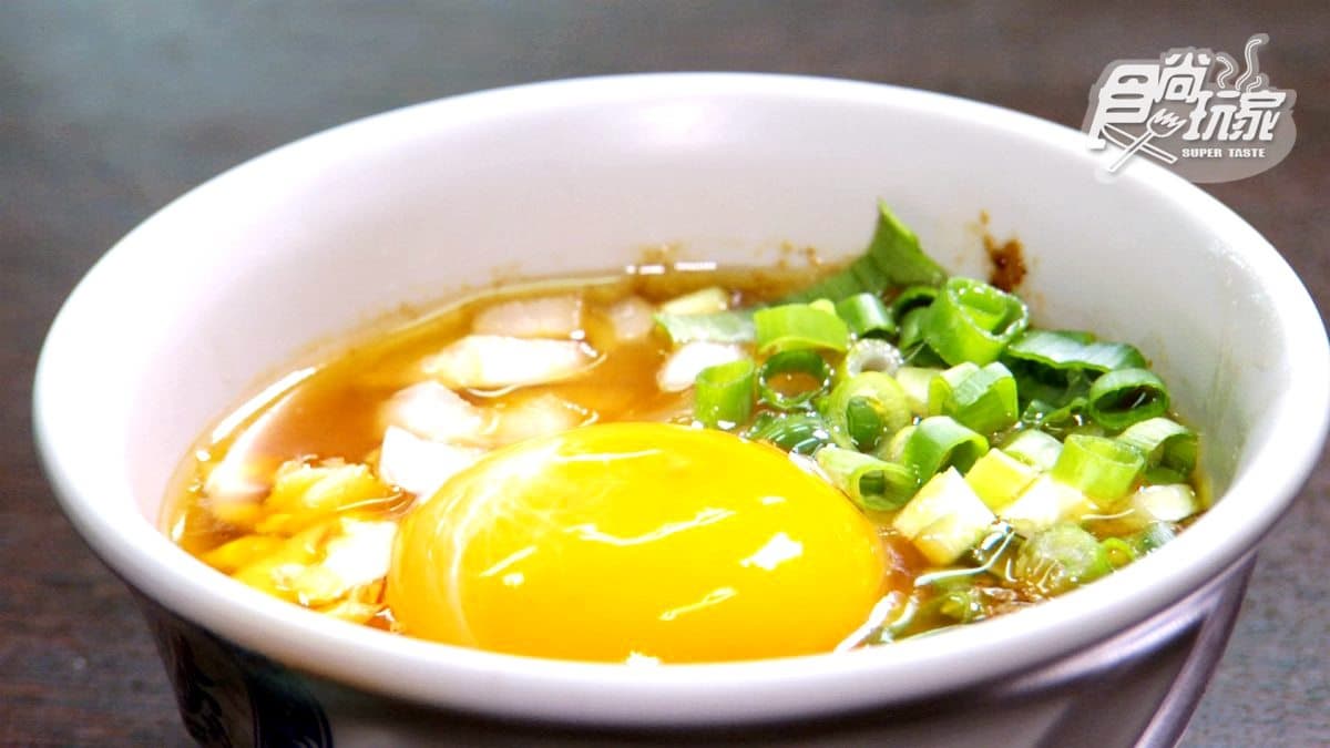 超厲害汕頭火鍋！可「客製化」肉片，連日本和牛也吃得到