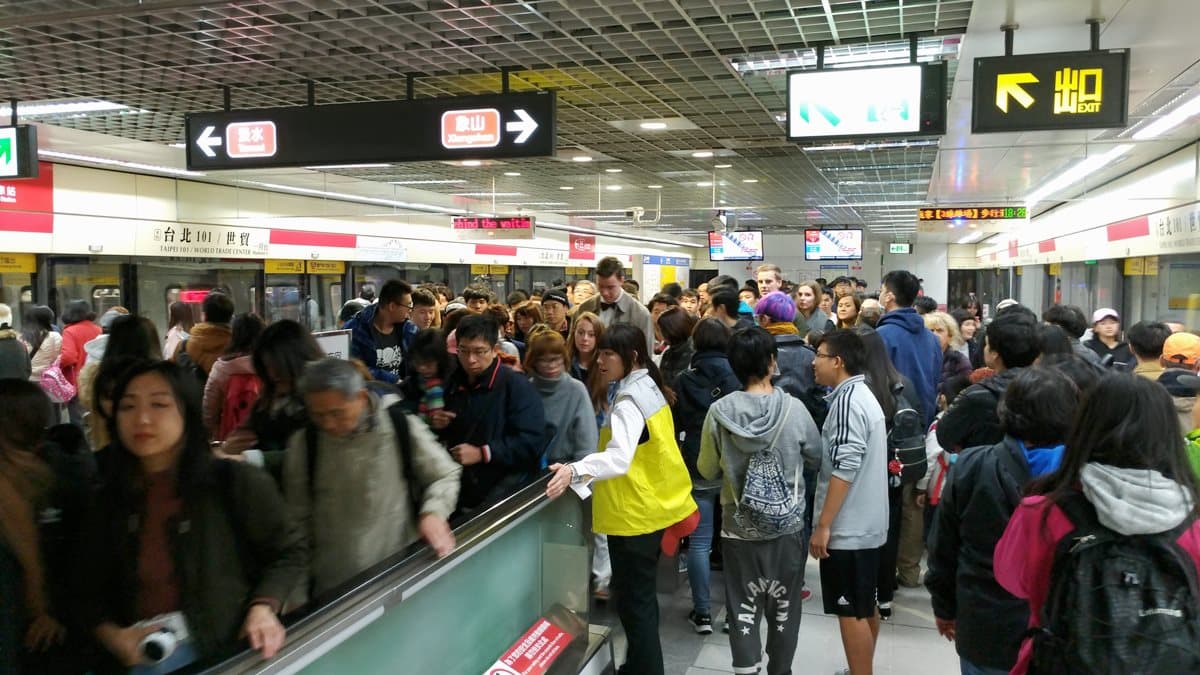 陪你玩跨年！台北捷運42小時不收班，散場快速到家攻略看這篇