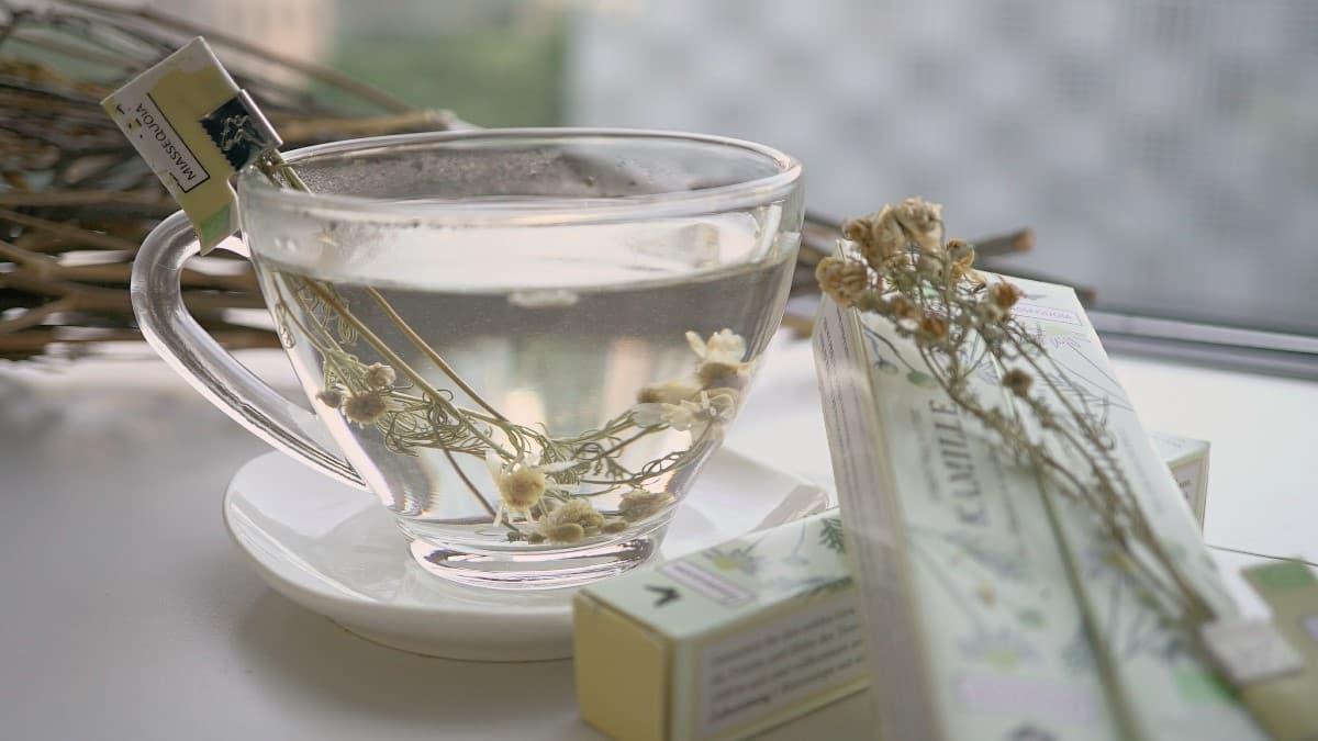 花真的開了！「視覺系」絕美花茶，2分鐘看花朵綻放跟負能量掰掰