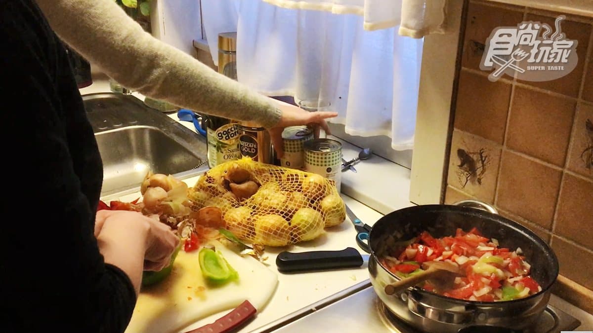 住進北極格陵蘭這家旅店，經理說：拜託一定要記得關門【食尚小編出任務】