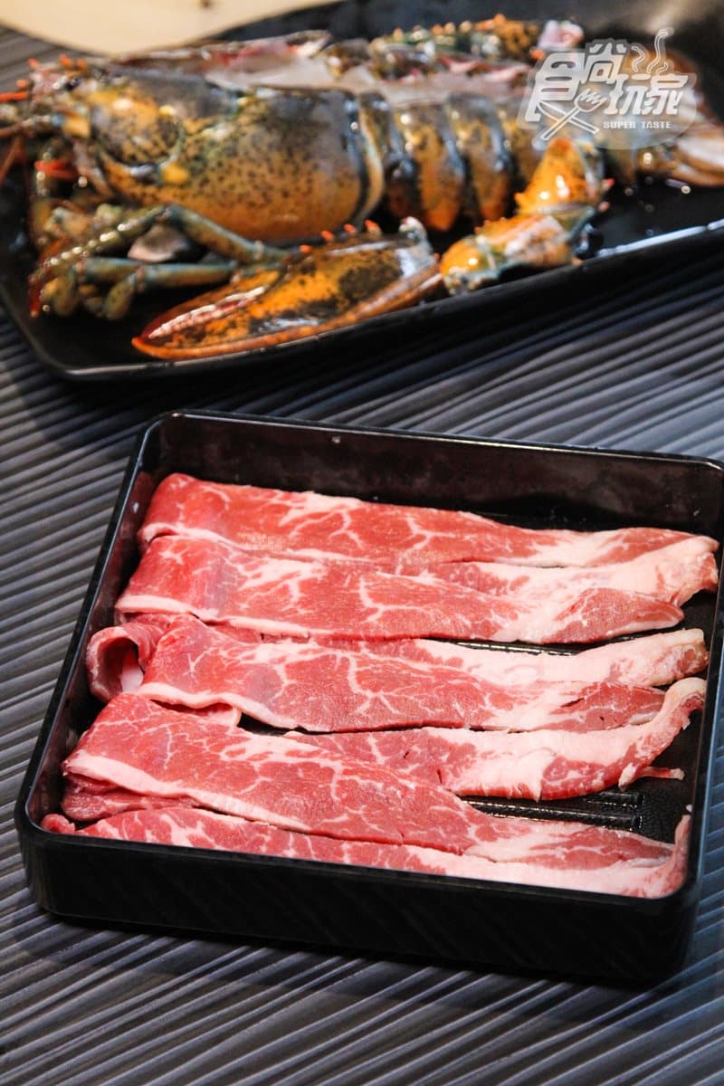 【新開店】1次開3家！「肉多多」推火鍋超市  588元吃現撈活龍蝦