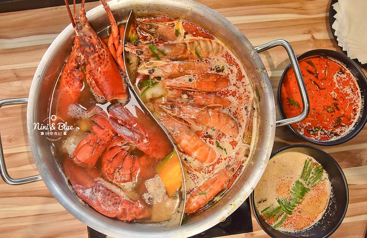「雙海鮮船」吃到厭世！台中痛風鍋物店好霸氣  還有星巴克喝到飽 