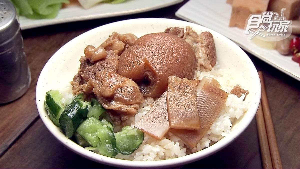 嘉義人最愛古早味！獨家「去皮滷肉飯」清爽不油膩，「菜尾湯」超多料