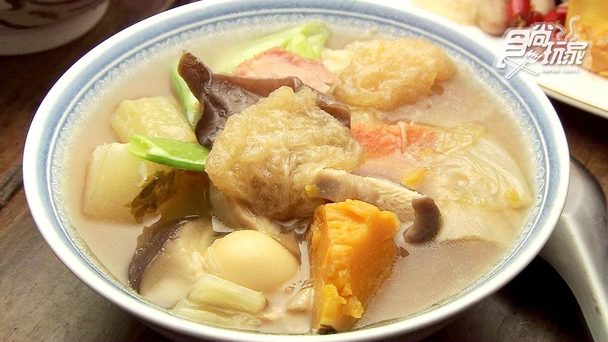 嘉義人最愛古早味！獨家「去皮滷肉飯」清爽不油膩，「菜尾湯」超多料