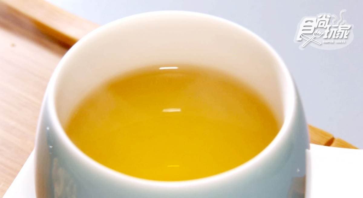 宜蘭超夯下午茶!「抹茶鬆餅」擺盤像藝術品,「約會前的香水」沙漏漏完才能喝 宜蘭超夯下午茶!「抹茶鬆餅」擺盤像藝術品,「約會前的香水」沙漏漏完才能喝