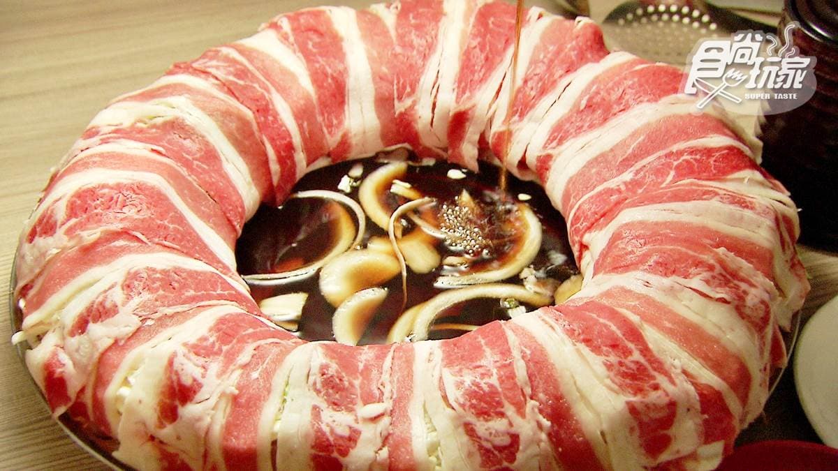 高CP值火鍋！肉圈圈壽喜鍋+海鮮涮涮鍋，海陸美味一次享受