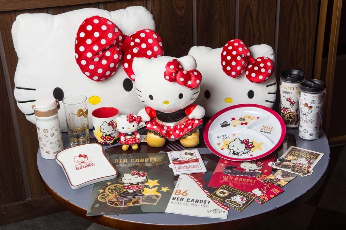 粉絲必買!「Hello Kitty」獨家福袋,每袋有10吋玩偶+隨機周邊商品 粉絲必買!「Hello Kitty」獨家福袋,每袋有10吋玩偶+隨機周邊商品