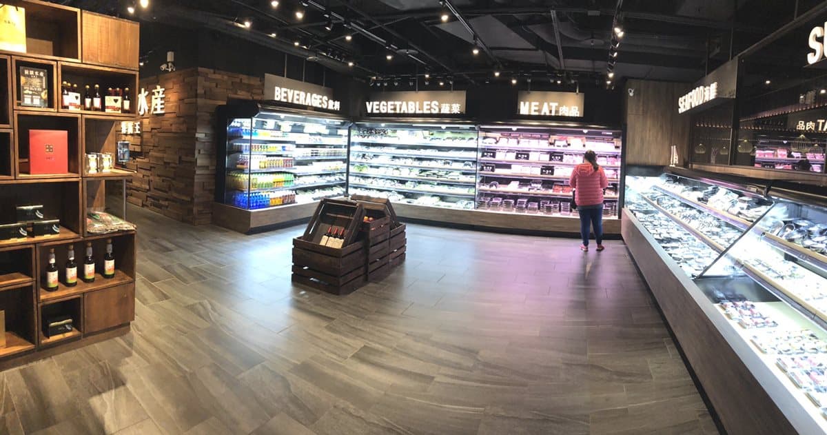 【新開店】台北最大超市火鍋！海霸王「前鎮水產」300種新鮮食材，60元副食吧吃到飽