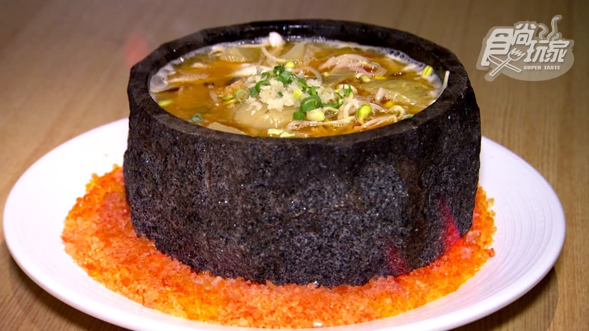 台南最高景觀餐廳藏好料！「火焰燒鱸魚」有桌邊秀，「手沖豆花」鹹甜兩吃