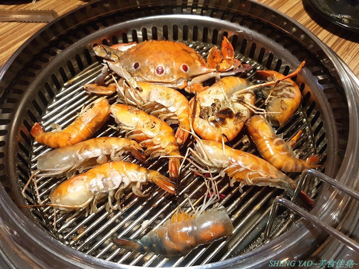 【新開店】全台最多「5水道流水蝦」在台中！夾好夾滿超霸氣