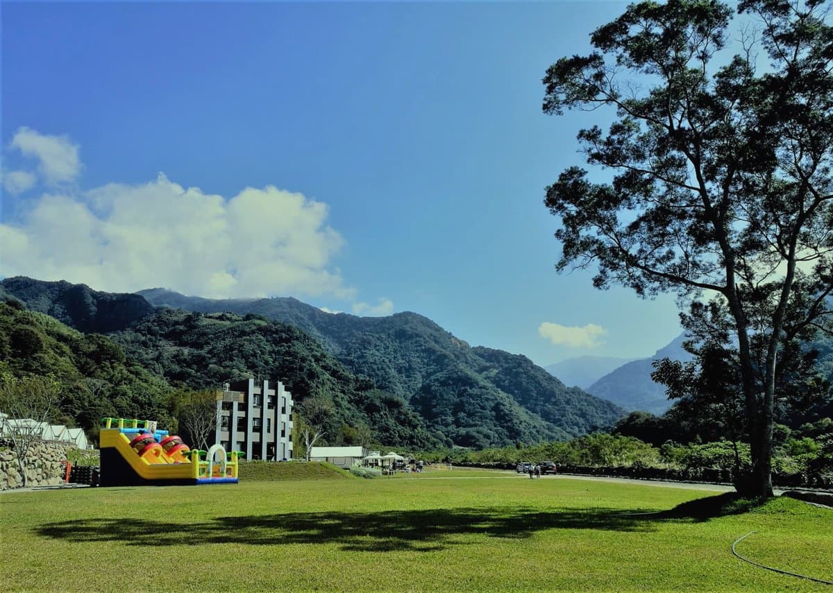 帳篷內就能泡湯！「奢華露營」有溫泉　當月壽星兒童免費入住
