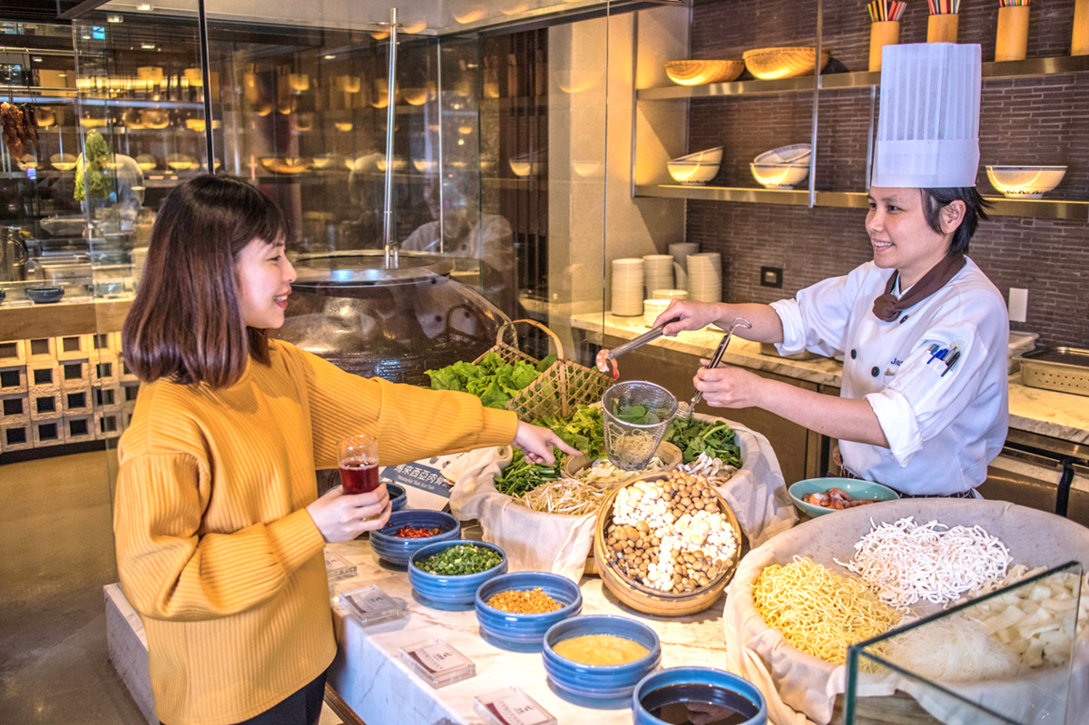 615元龍蝦無限吃!飯店Buffet「龍蝦吃到飽」超狂婦女節優惠 615元龍蝦無限吃!飯店Buffet「龍蝦吃到飽」超狂婦女節優惠