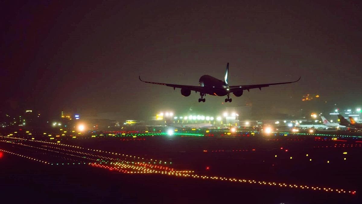 看飛機起降、賞百萬夜景!距離超近「賞飛機景點」浪漫景觀餐廳正夯 看飛機起降、賞百萬夜景!距離超近「賞飛機景點」浪漫景觀餐廳正夯