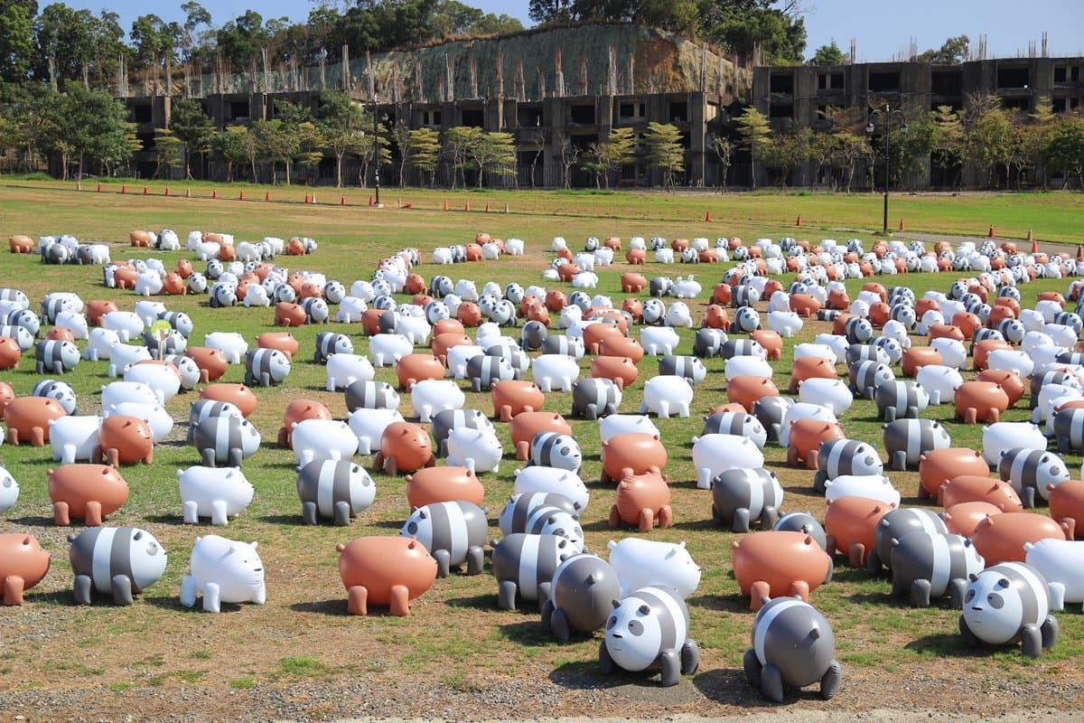 6公尺巨大熊熊！全台最大軍團「1001隻熊熊」大量現身，超萌搶版面