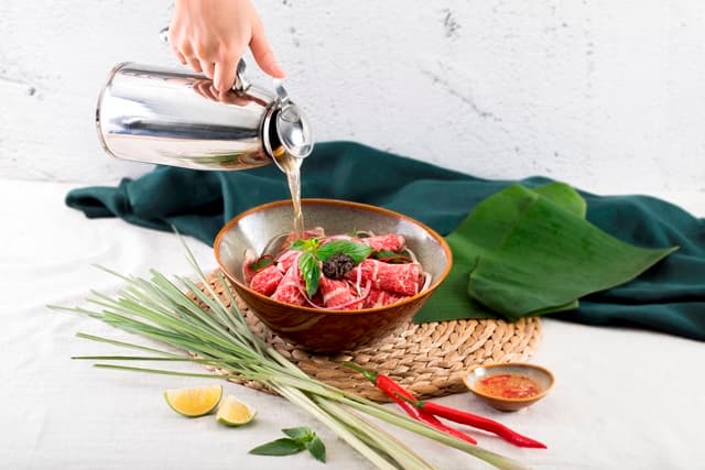 4月好康快搶！王品9品牌推優惠：點套餐送龍蝦、燒肉免費加量