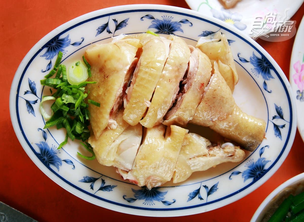 20元起吃最便宜米其林!80年「賣麵炎仔」必點招牌紅燒肉 20元起吃最便宜米其林!80年「賣麵炎仔」必點招牌紅燒肉