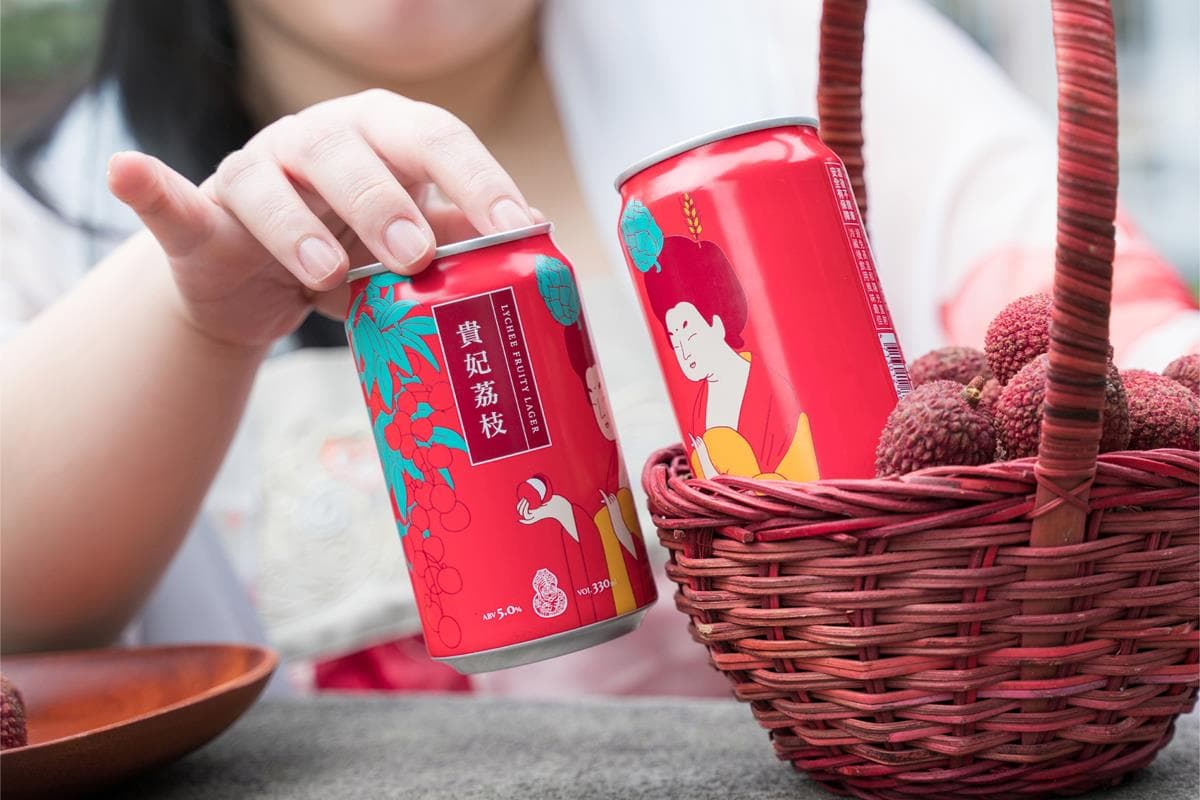 來人呀快替本宮上酒!臺虎新品「貴妃荔枝、孔融奉梨」超商限量開賣 來人呀快替本宮上酒!臺虎新品「貴妃荔枝、孔融奉梨」超商限量開賣