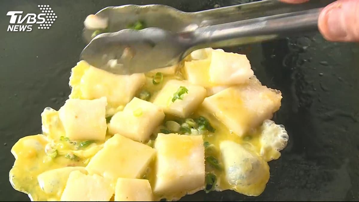 想吃就乖乖排隊！超夯傳統早餐這5家：厚餅夾蛋、爆漿小籠包、限量溫體牛肉湯