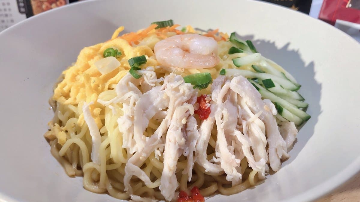 呼叫霆鋒粉！港式鴛鴦、曲奇餅、干貝炒飯等6大新品「台灣限定」開賣
