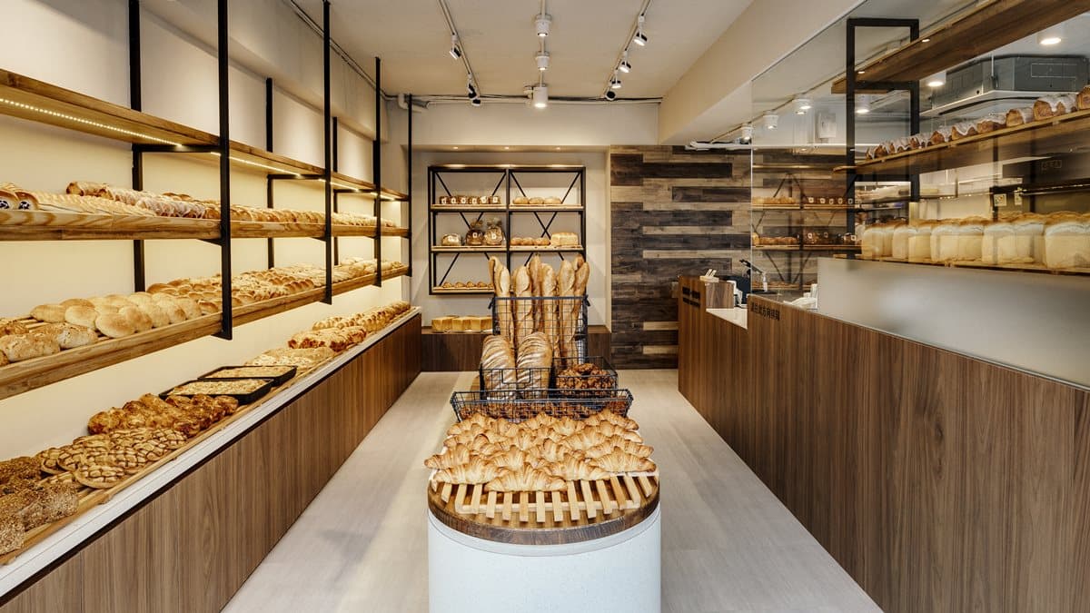 【新開店】世界麵包冠軍開店3必吃「花生夾心、鹿港麵茶、炸彈麵包」