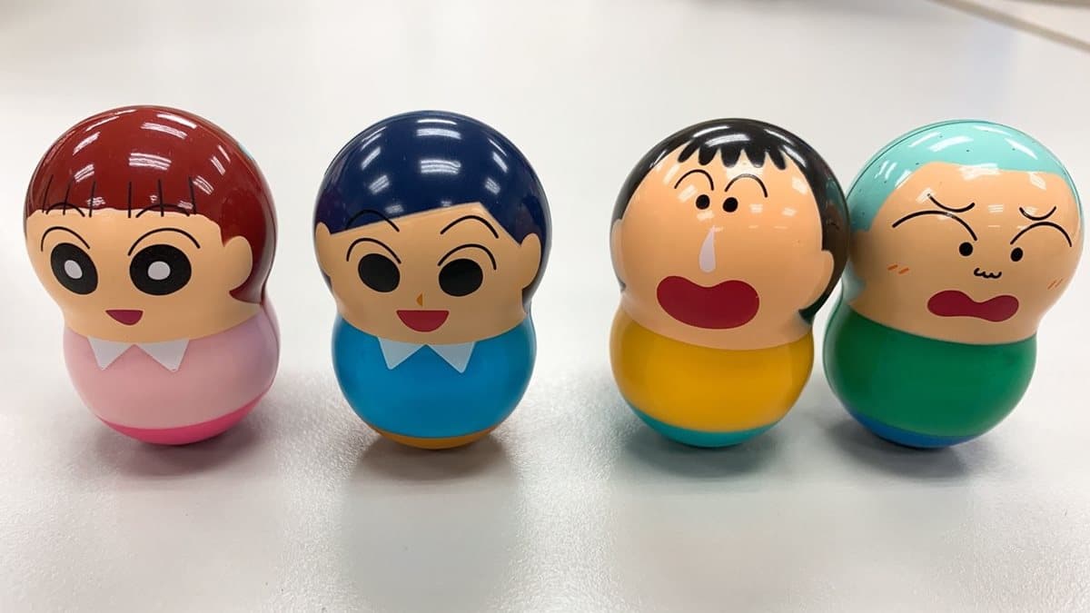 這波要收！蠟筆小新出「轉轉花生」公仔，小葵、小白通通變不倒翁