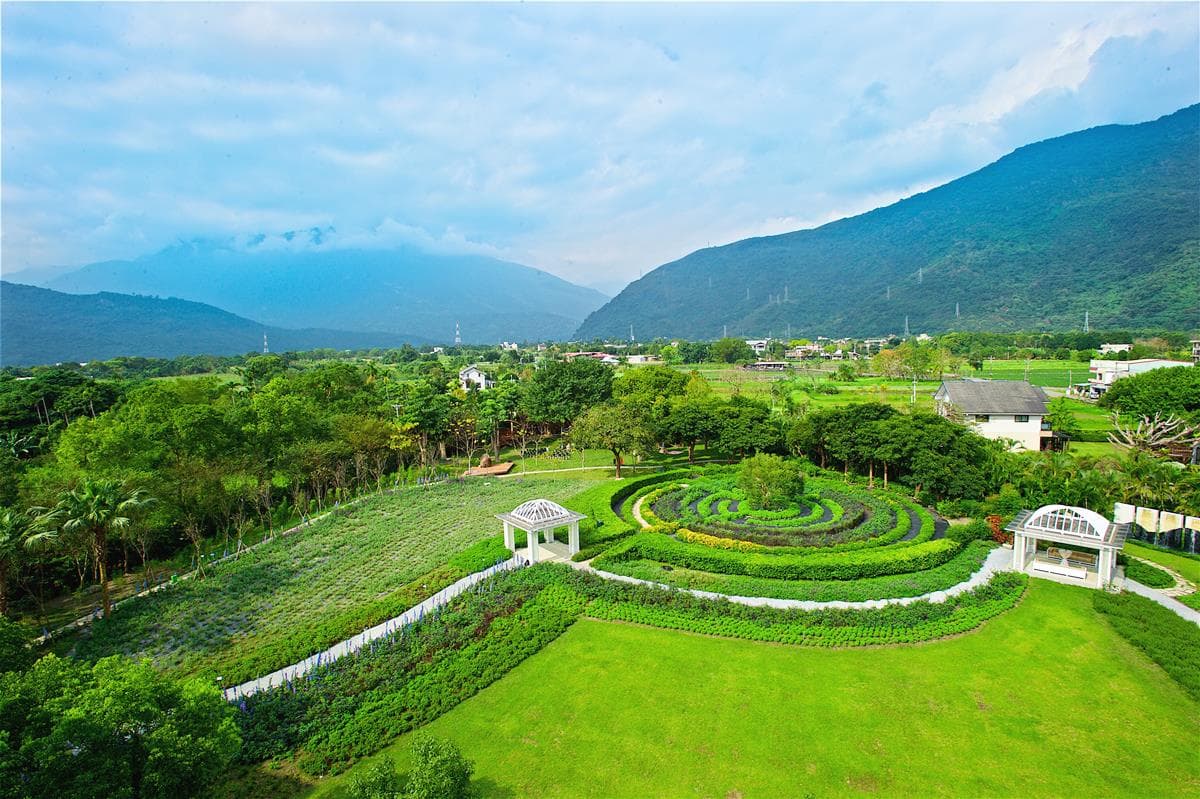 每間都有香草蒸氣浴!花蓮「秧悅千禧飯店」開幕,身分證「5、1、6」免費續住 每間都有香草蒸氣浴!花蓮「秧悅千禧飯店」開幕,身分證「5、1、6」免費續住