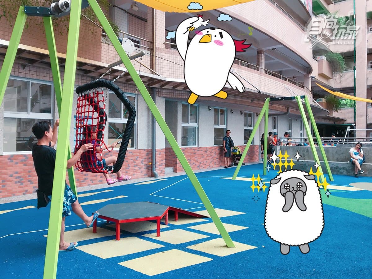 玩到小孩沒電！新北首座「彩虹溜滑梯樂園」15公尺螺旋溜滑梯免費玩