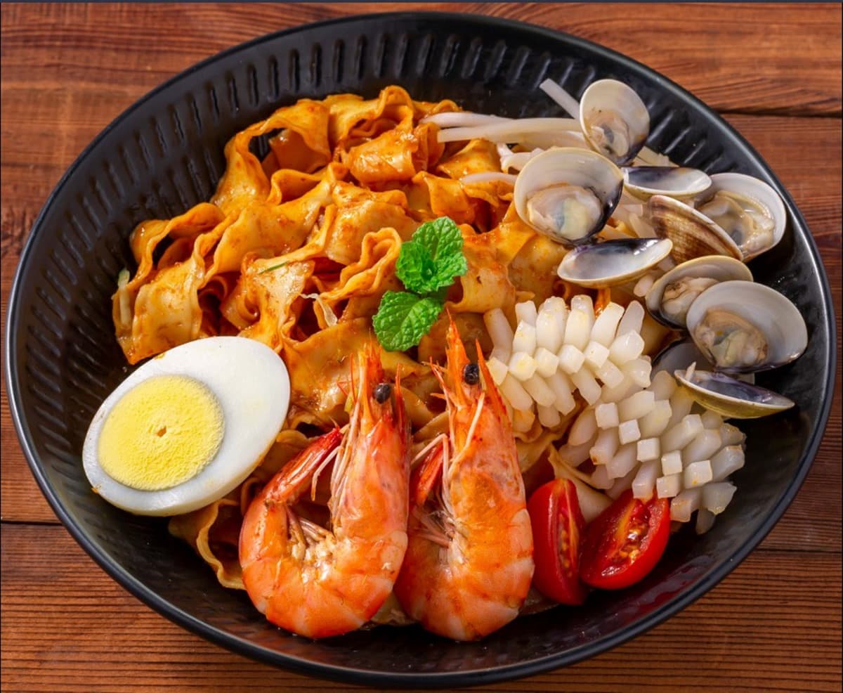 北車美食新選擇!MAMAK檔海南雞腿飯第二份99元,這間還有買一送一 北車美食新選擇!MAMAK檔海南雞腿飯第二份99元,這間還有買一送一