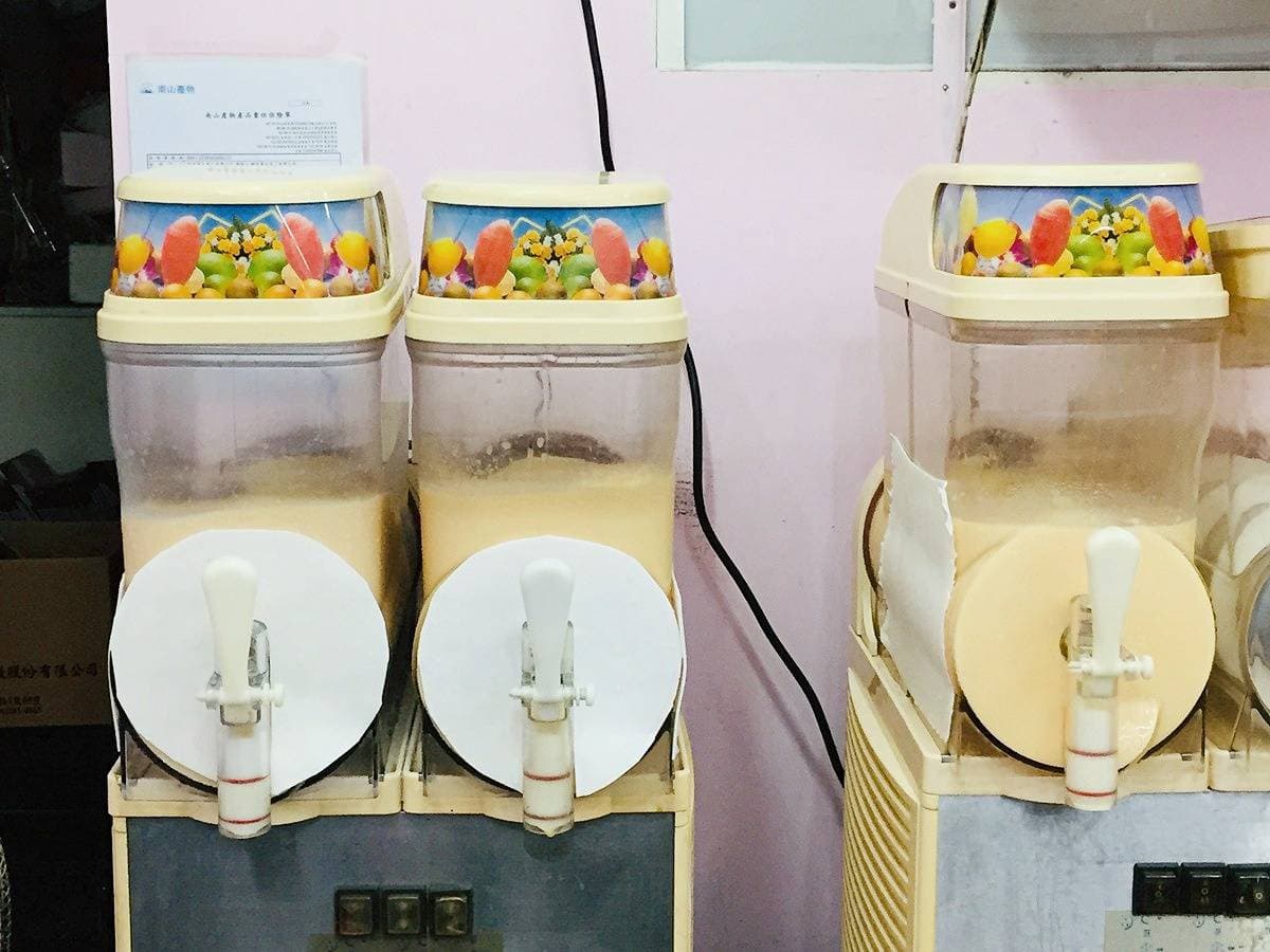 香濃布丁冰沙再加整顆「焦糖雞蛋布丁」，台南80年老店在IG爆紅了