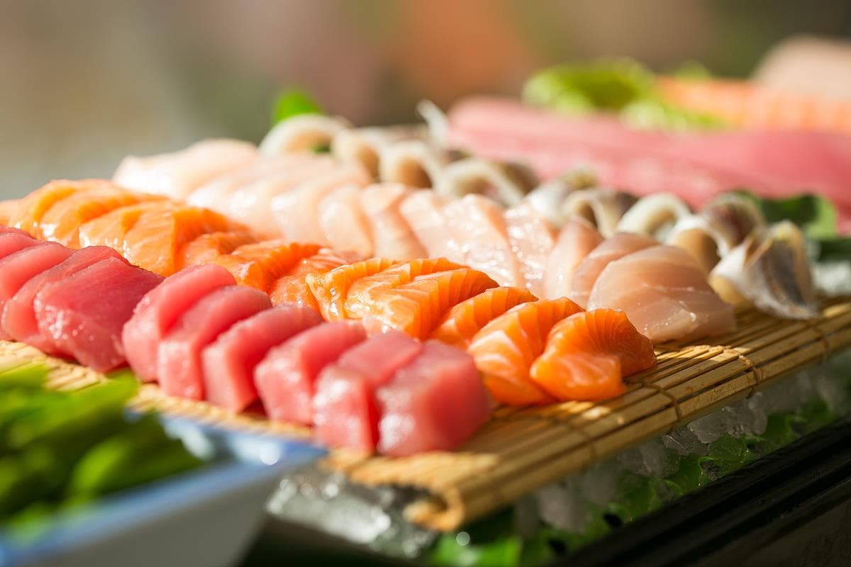 25種海鮮嘉年華！國賓大飯店「海鮮吃到飽、啤酒無限暢飲」限時2個月