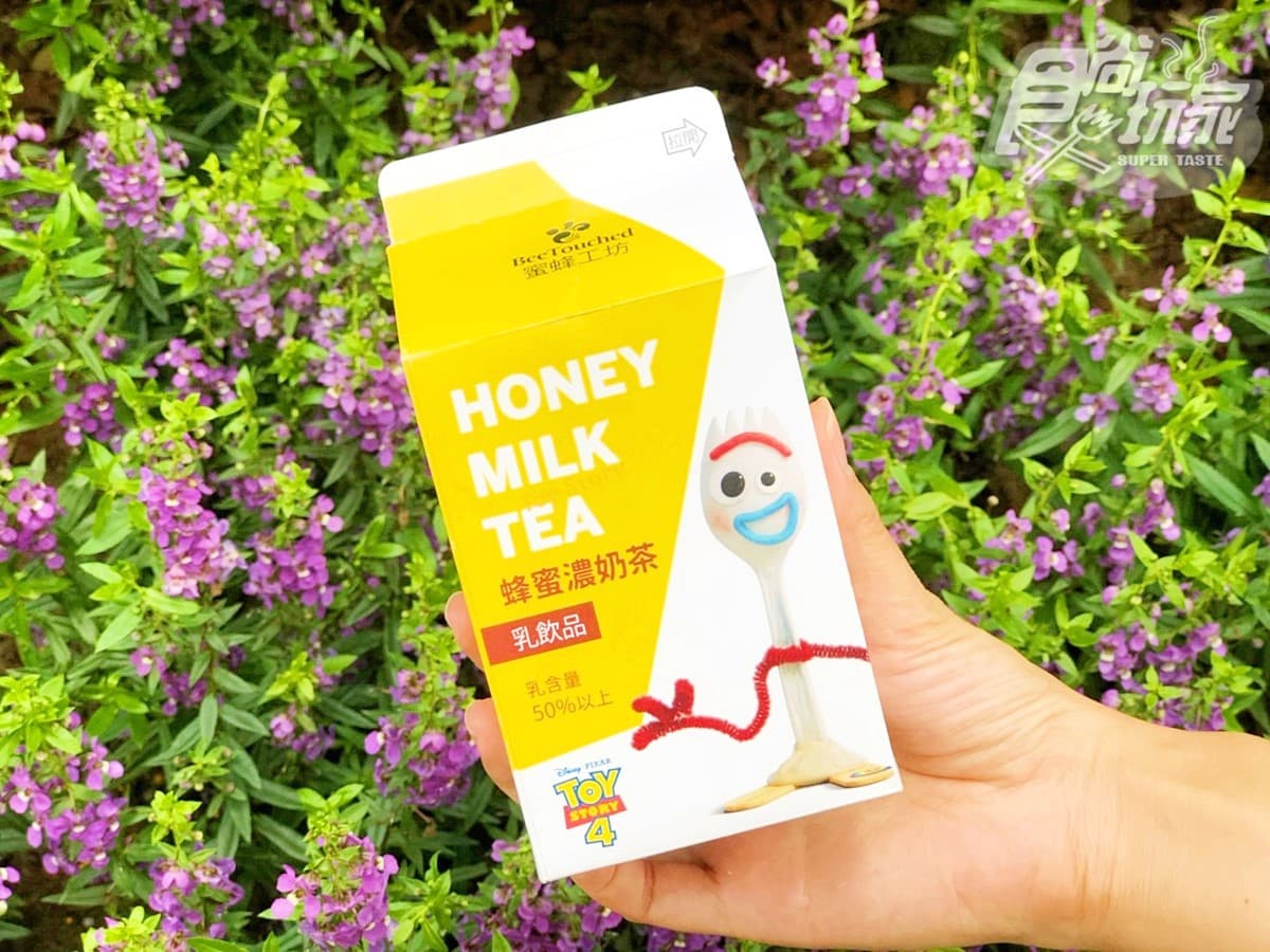 這波好逼人！7-ELEVEN「玩具總動員」飲料、玩具＋Kitty手持風扇