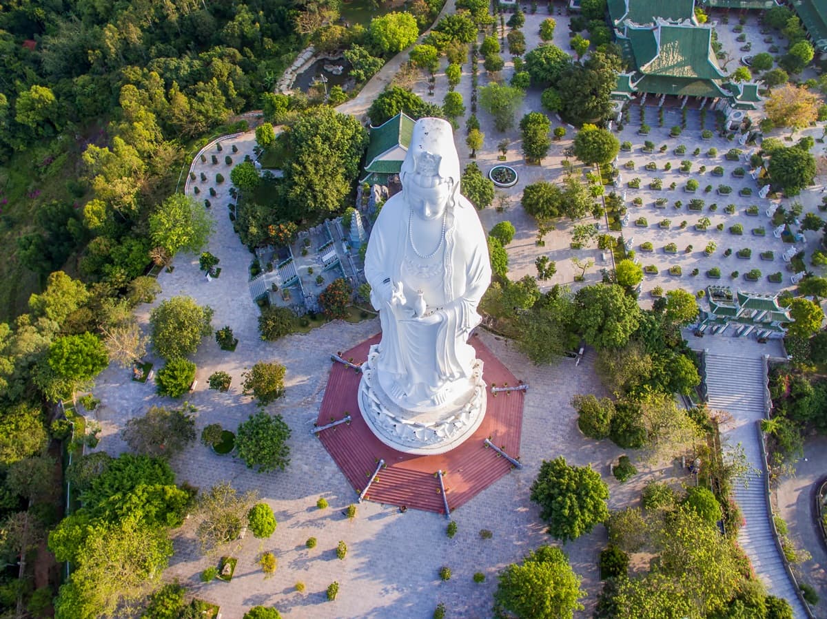 網美必去「越南峴港」4大景點!佛手天橋、世界6大海灘、亞洲最高觀音 網美必去「越南峴港」4大景點!佛手天橋、世界6大海灘、亞洲最高觀音