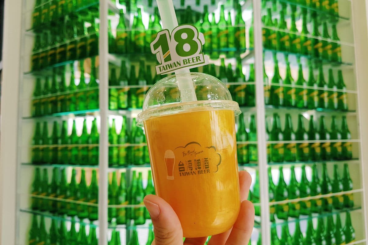 3米高彈珠台＋獨家芒果冰沙！「18天生啤酒快閃店」快去高雄怒喝