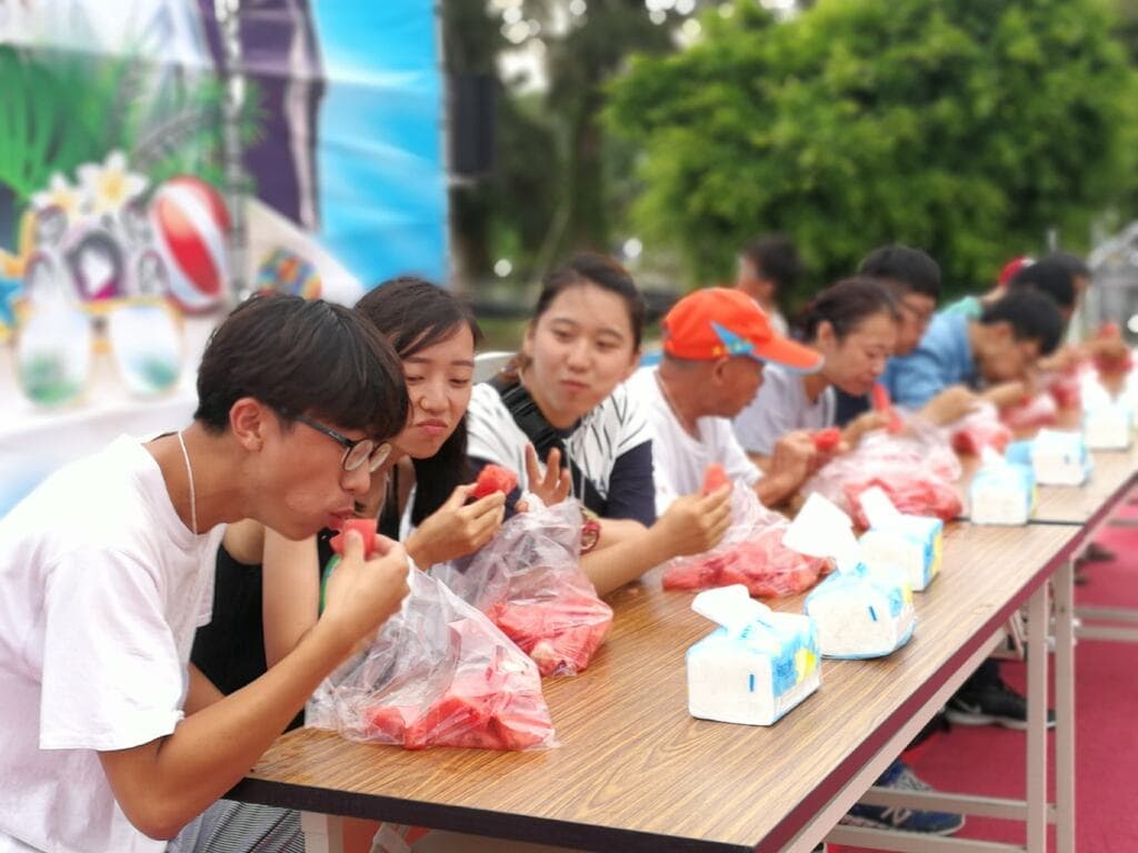 7月玩金門！海灘挖花蛤、聽超強卡司音樂會、美拍IG熱點「小威尼斯」「紅磚樹牆」