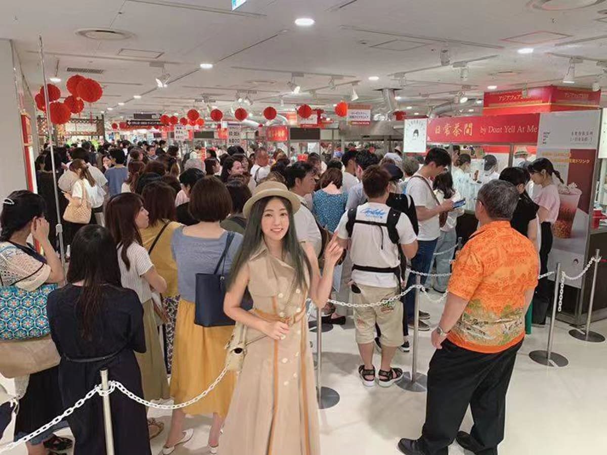 老闆娘丫頭大放送！網紅飲料「不要對我尖叫」限時3天全品項半價