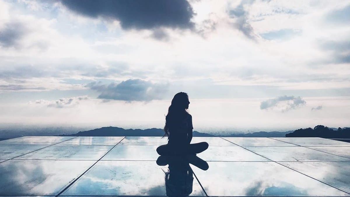 世界奇景「天空之鏡」台灣拍得到！台中森林祕境餐廳這裡拍