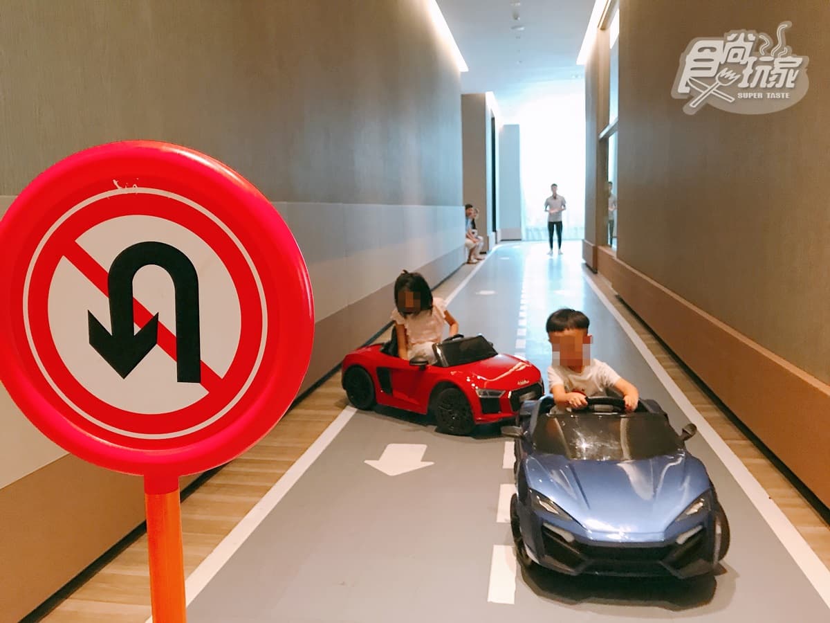最美山景「房內溫泉池」這裡泡！宜蘭唯一室內高爾夫、賽車道和電競玩到飽