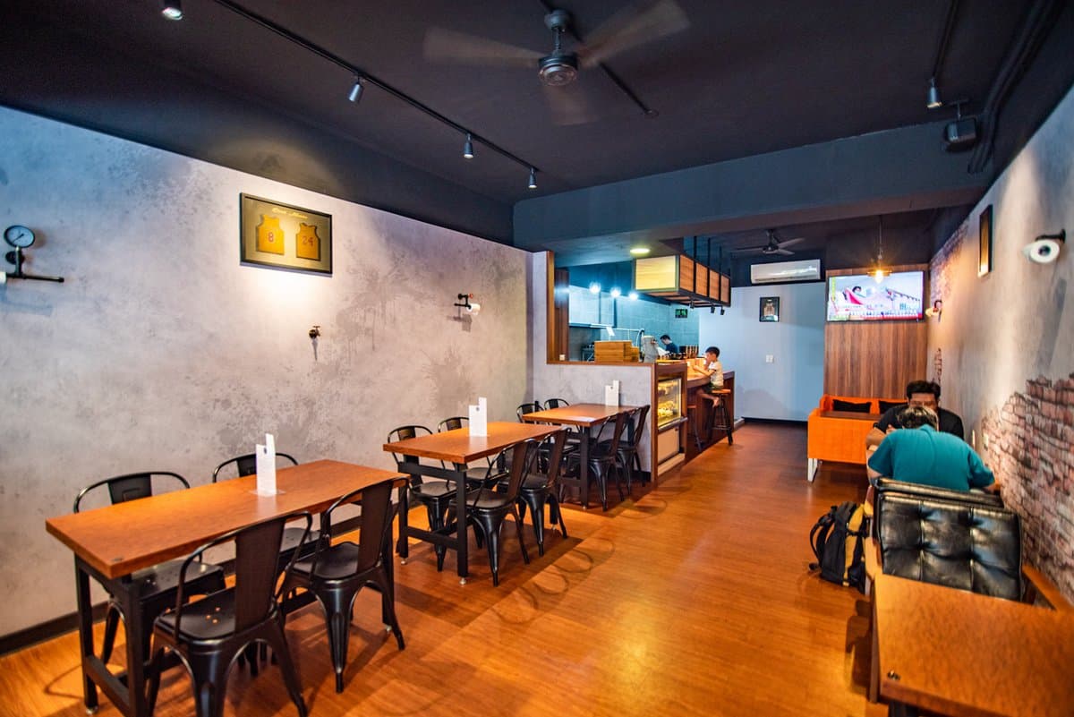 【新開店】比咖啡店還美的牛肉麵店，果凍牛筋太銷魂！獨家湯頭加了蘋果