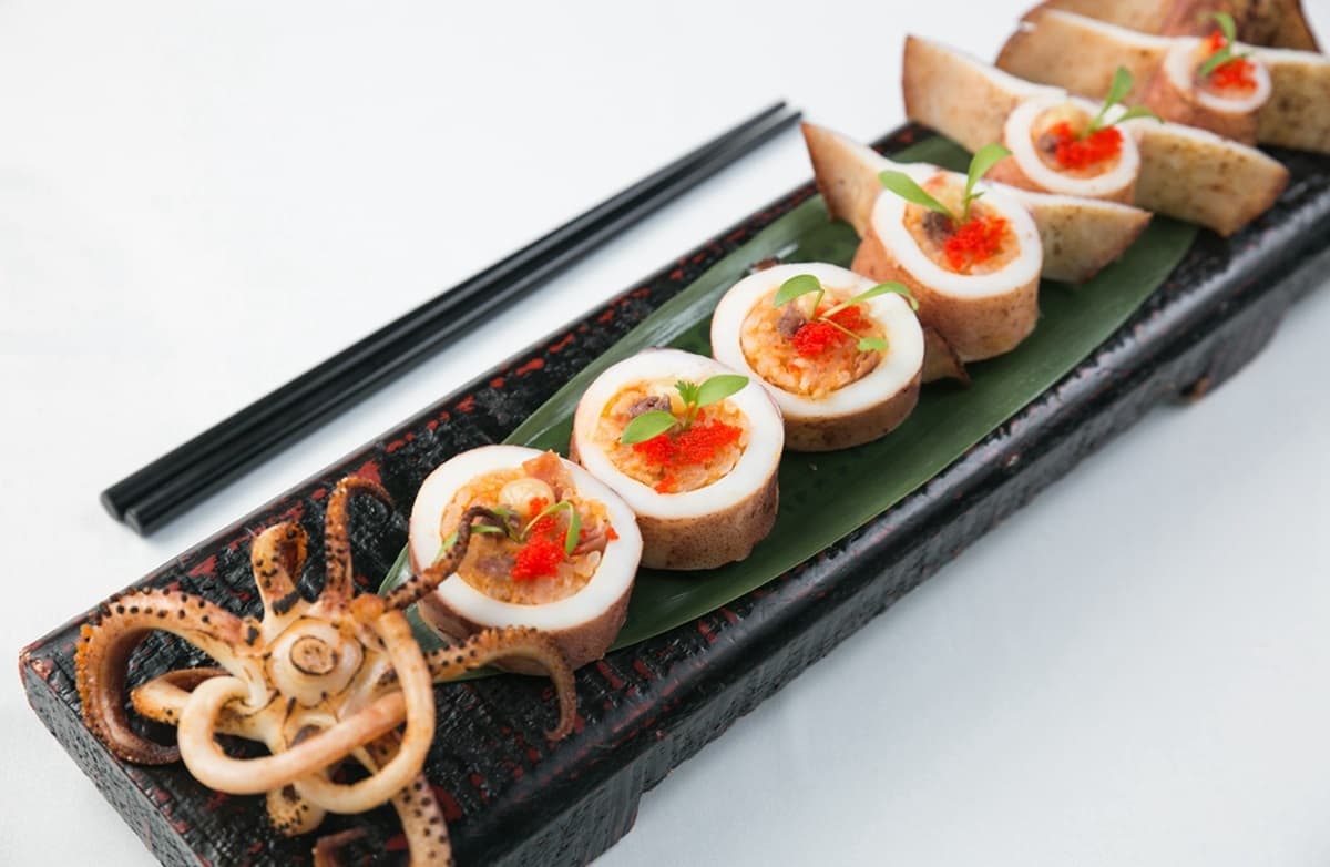 超狂「雙拼」玩法!吃到飽Buffet+泳池、健身房一千元有找 超狂「雙拼」玩法!吃到飽Buffet+泳池、健身房一千元有找