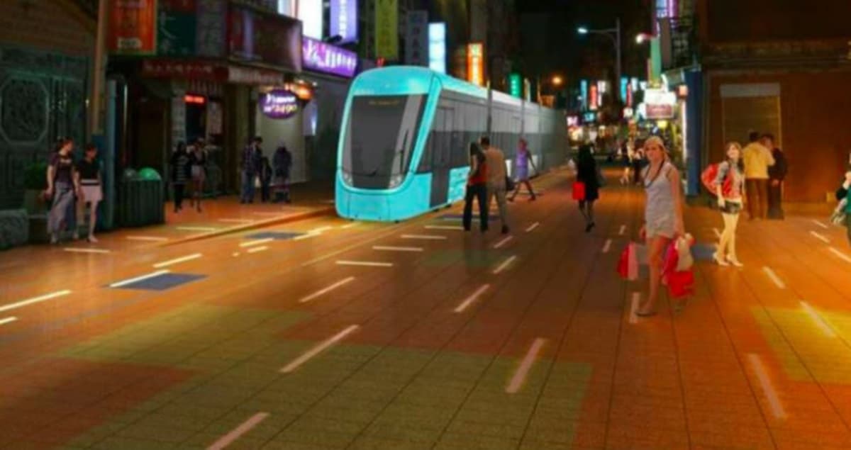淡水人注意！淡海輕軌「開進老街」，「人車混合」現象將定時發生