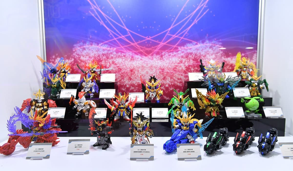 萬代玩具新「鋼彈組裝模型特展」，搶拍「鋼彈模型牆」＋抽折扣券