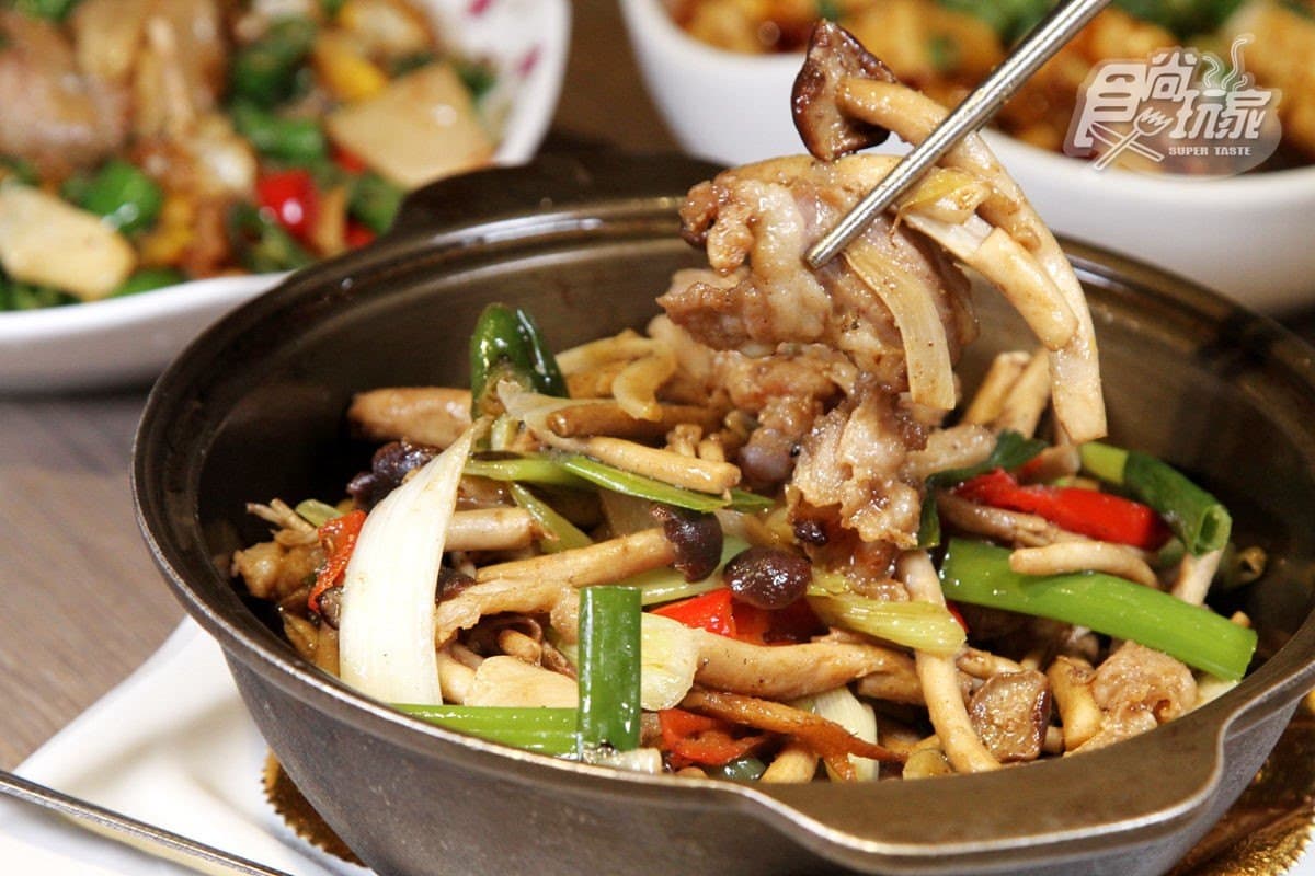 【新開店】麻辣控想衝!20種辛香料「麻辣活魚」現點現撈,挑戰發麻指數 【新開店】麻辣控想衝!20種辛香料「麻辣活魚」現點現撈,挑戰發麻指數